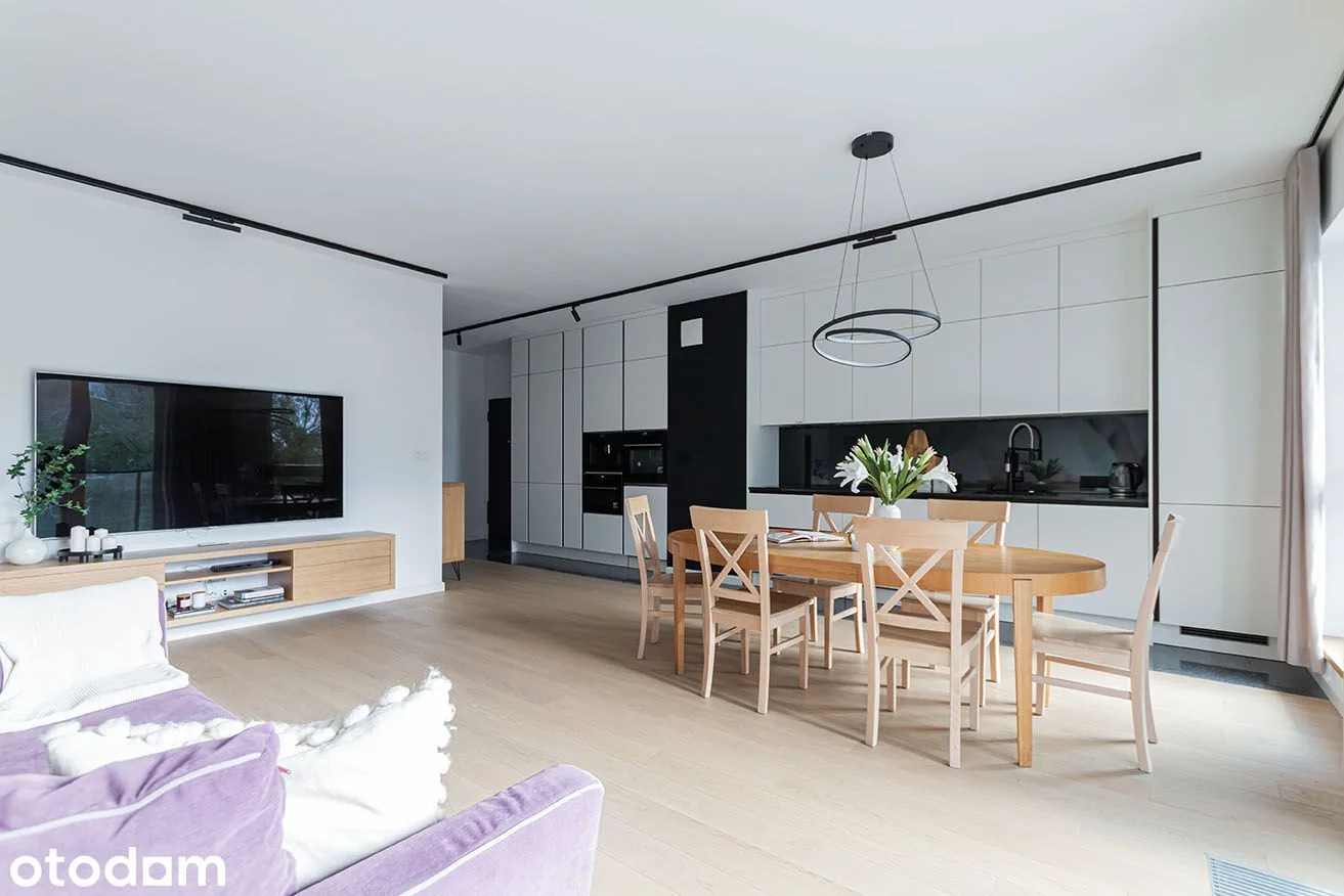 2 bedrooms with parking and balcony, Mokotów