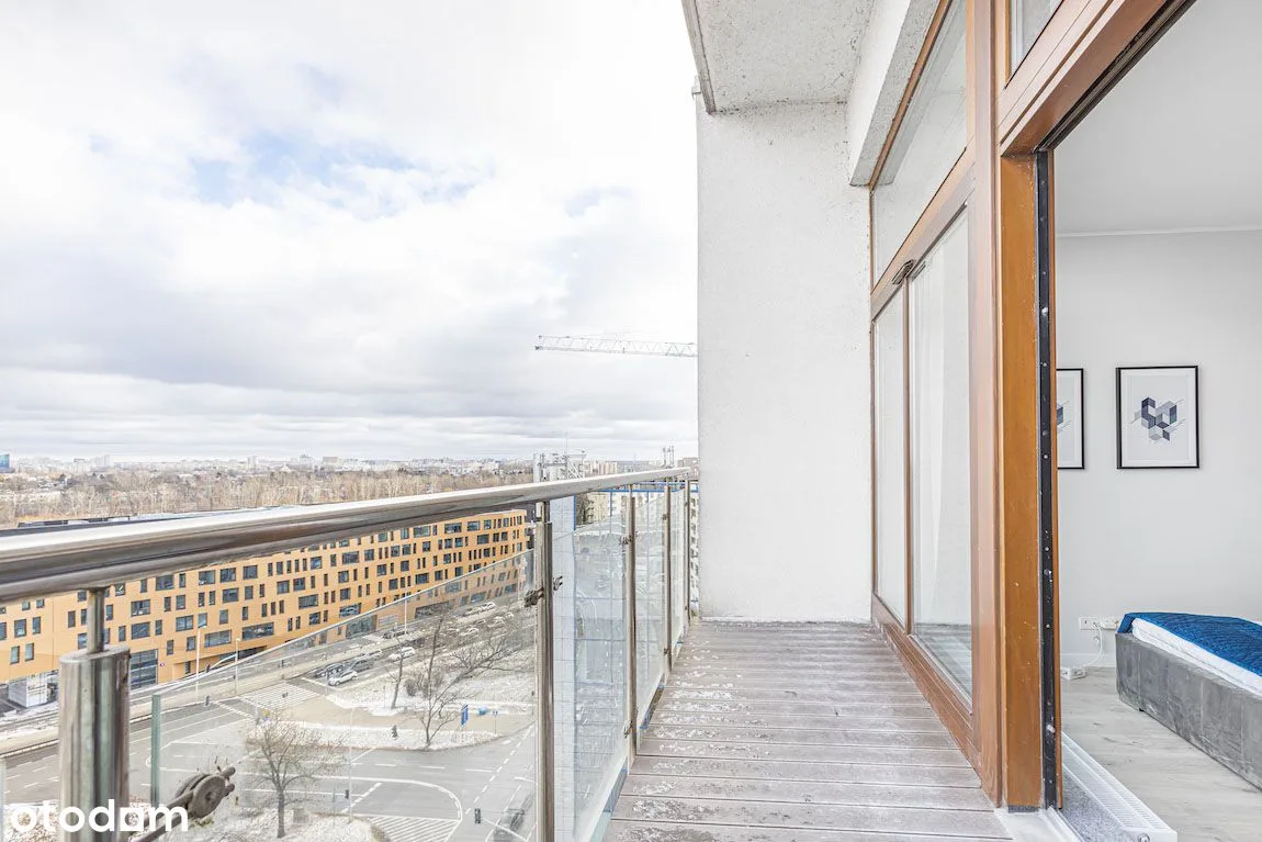balcony