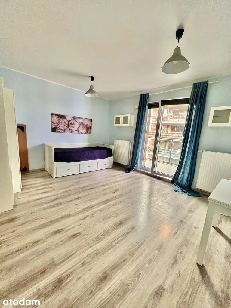 Kawalerka 27 m² z balkonem