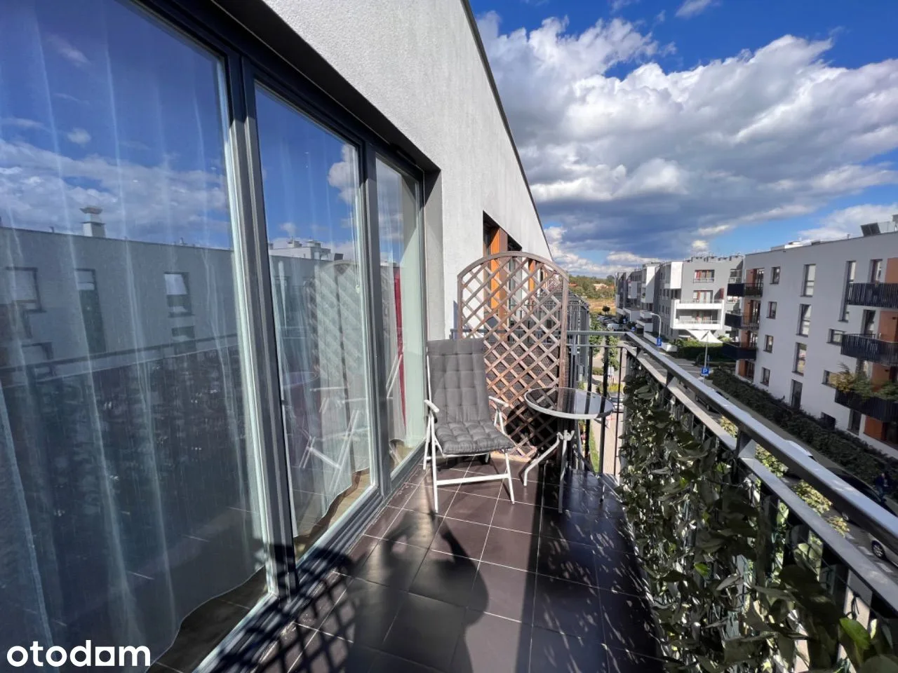 balcony