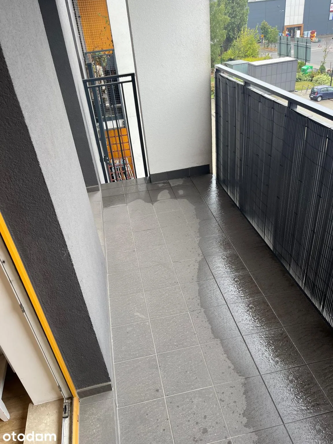 balcony