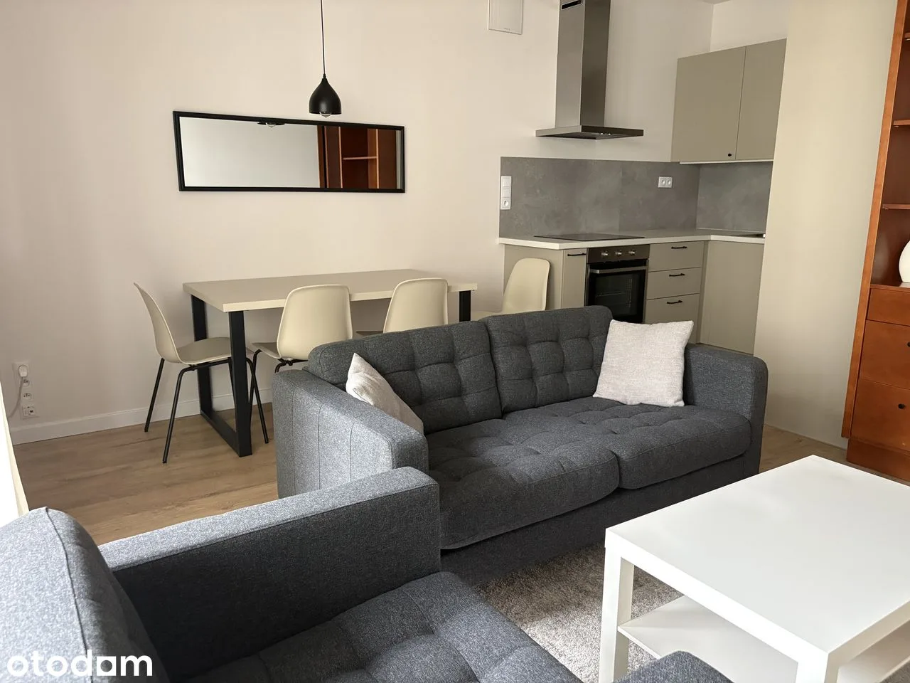 42 m², klimatyzacja, balkon
