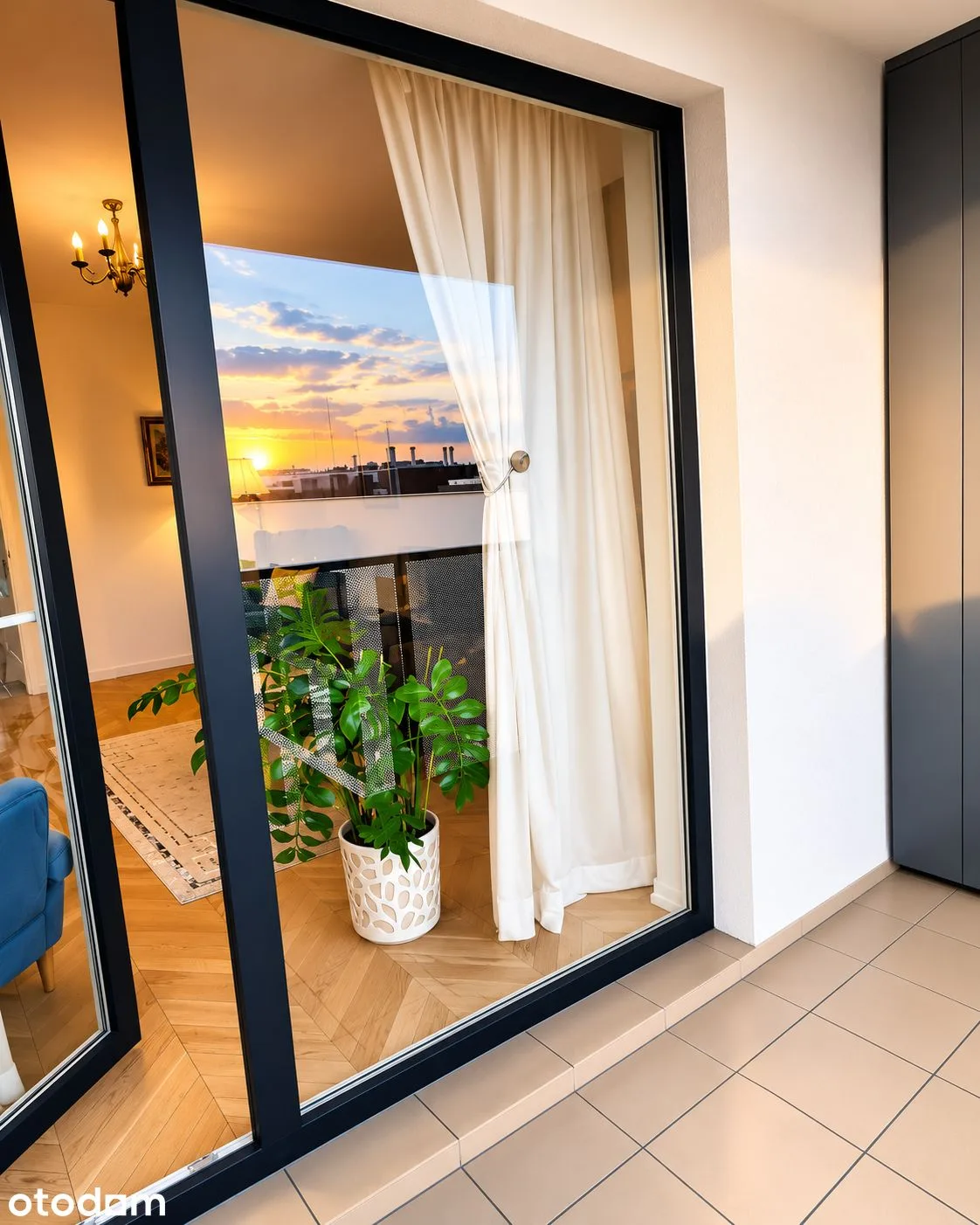 balcony