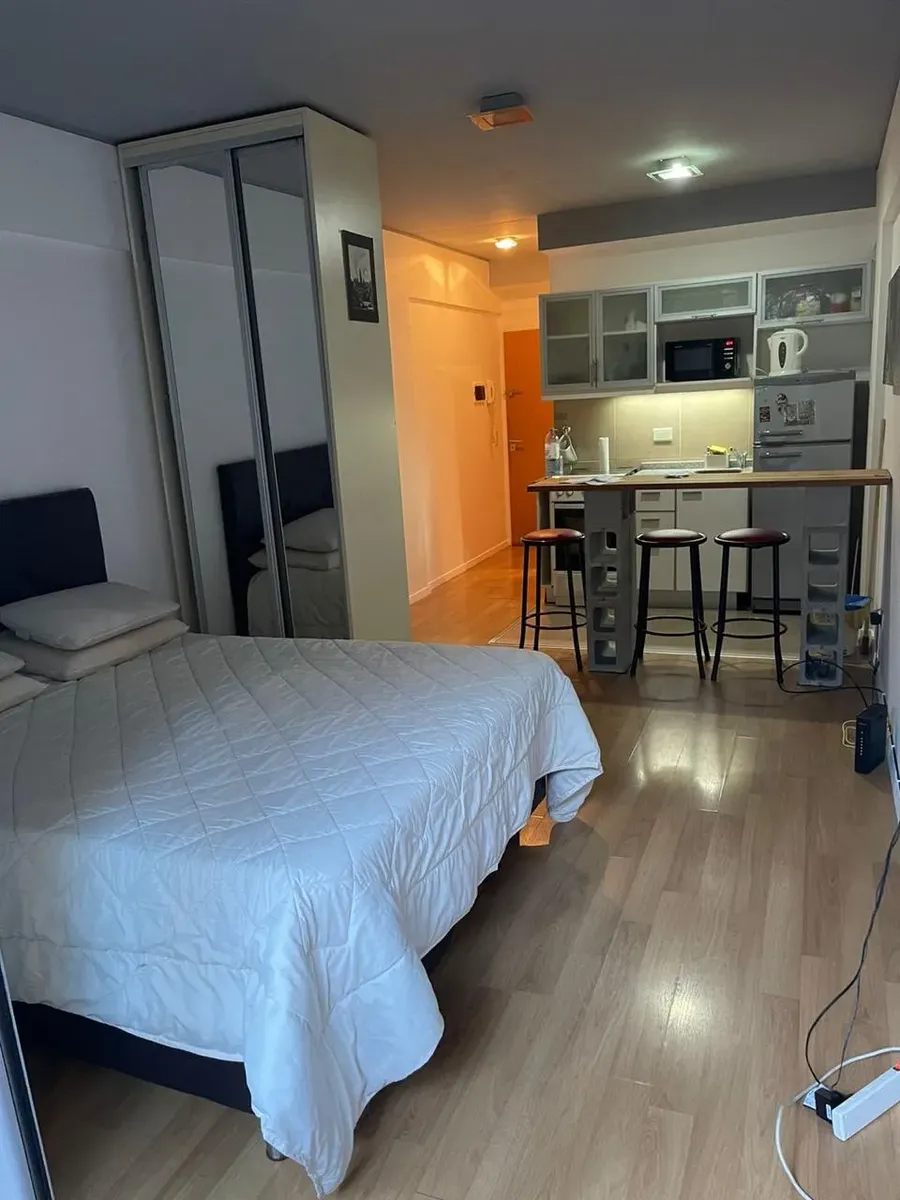 Studio with grill and pool access