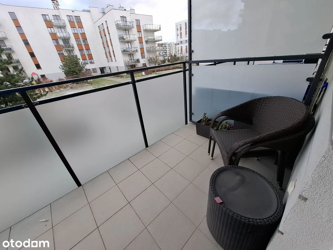 balcony