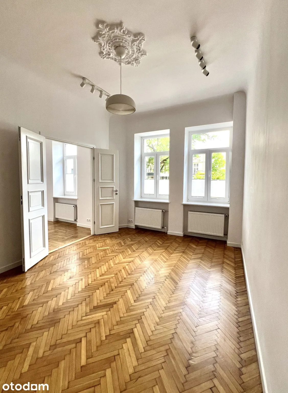 30,4 м², цоколь, Прага