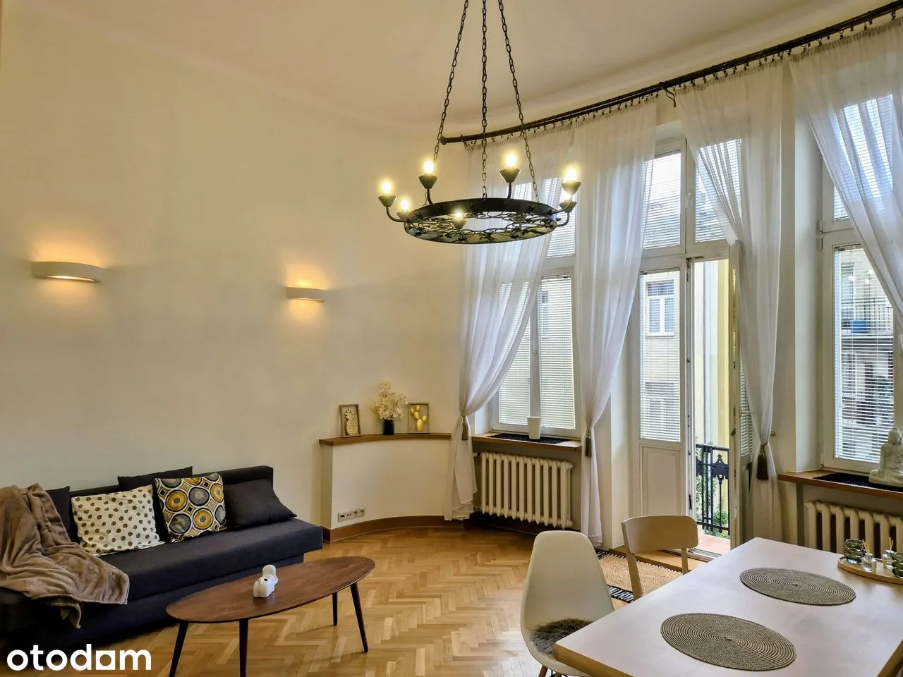 44 m², 2 rooms, balcony