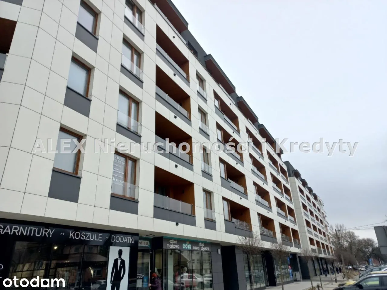 1-bedroom 33 m² loggia