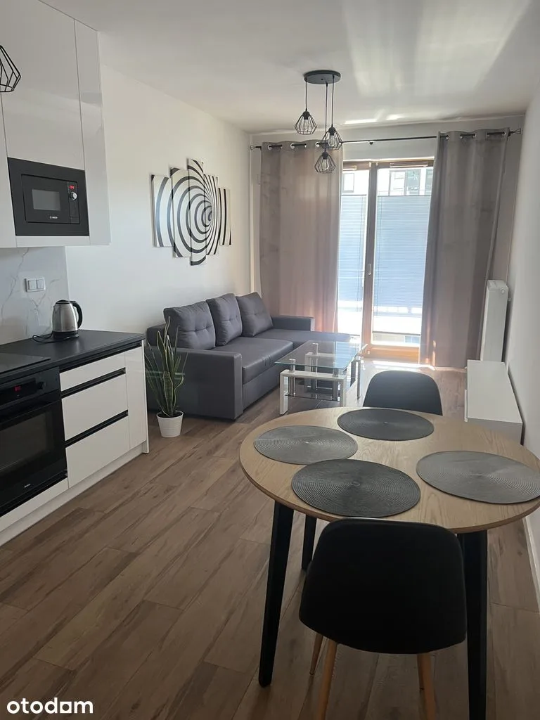 Kawalerka 30,5 m² z balkonem
