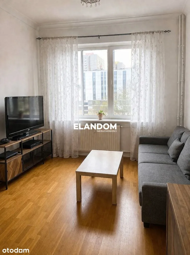 Furnished three-room apartment in Mokotów