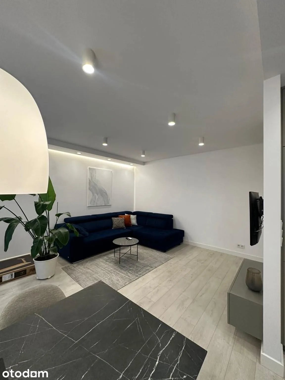 1 bedroom with gym and doorman, Wola