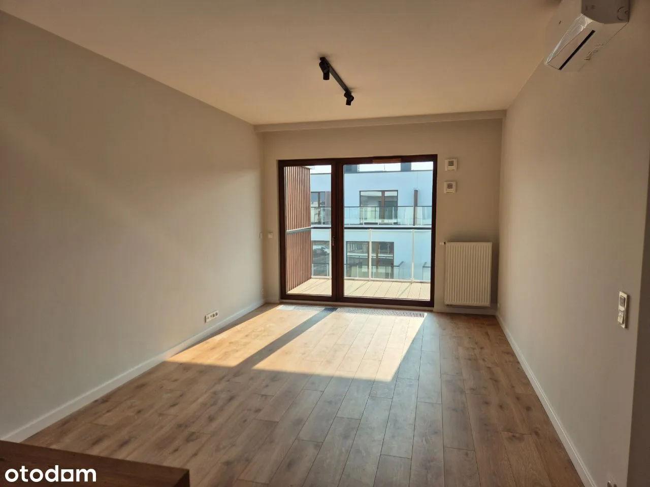 3 bedrooms with parking and gym, Mokotów