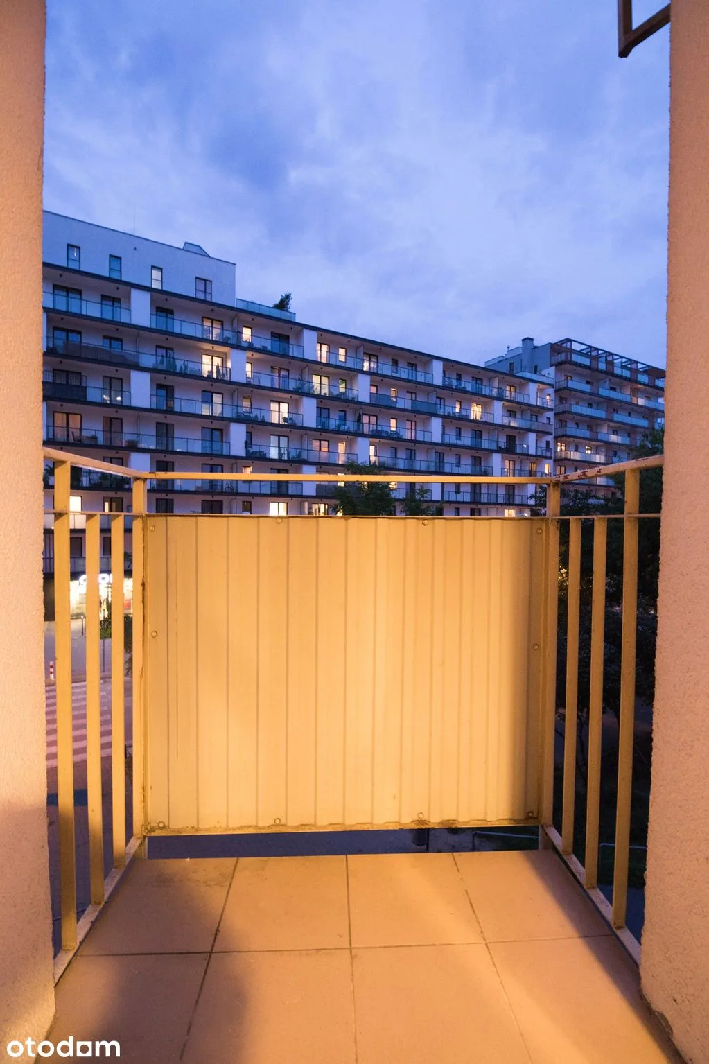 balcony