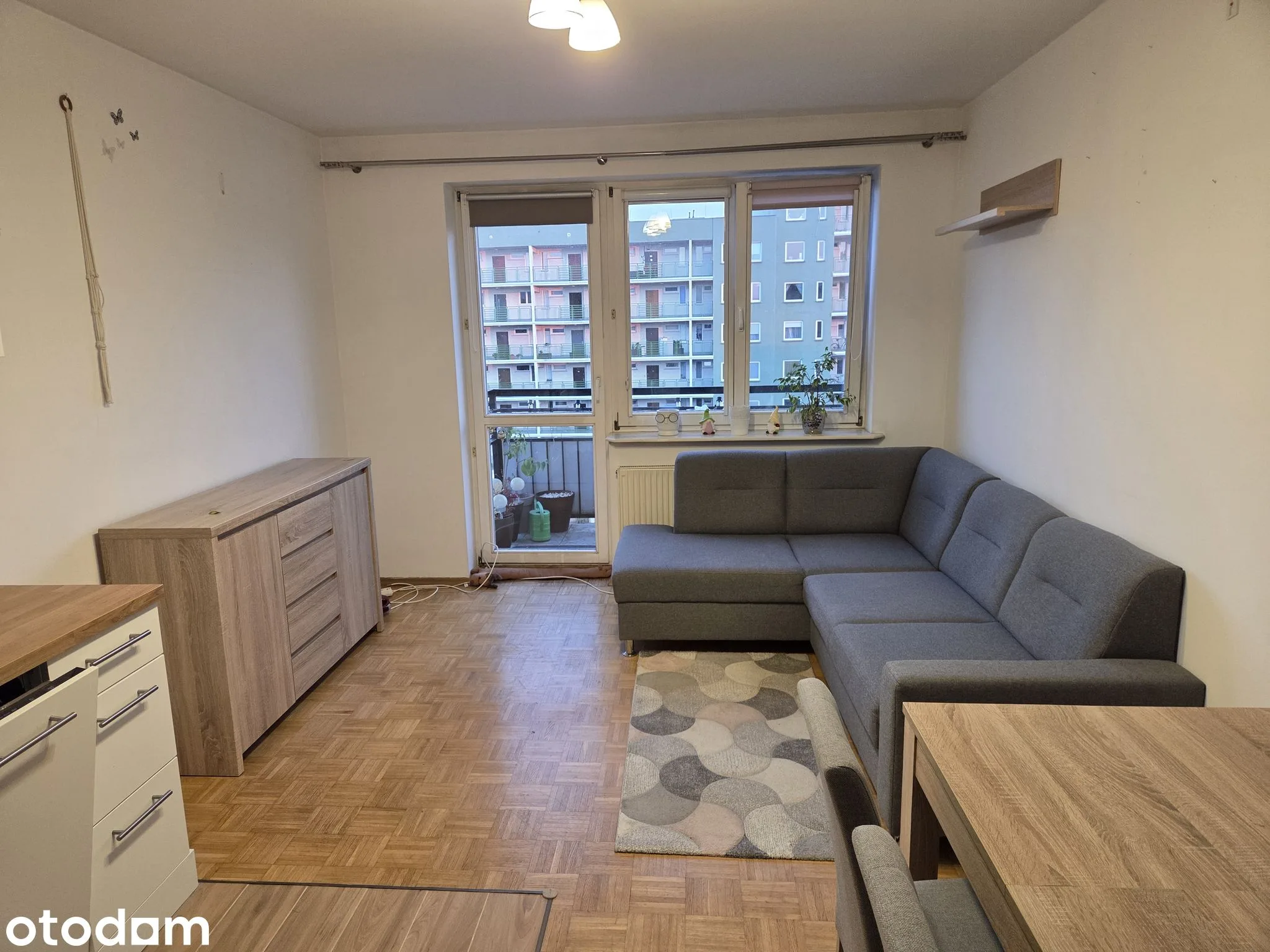 3 rooms, balcony and storage