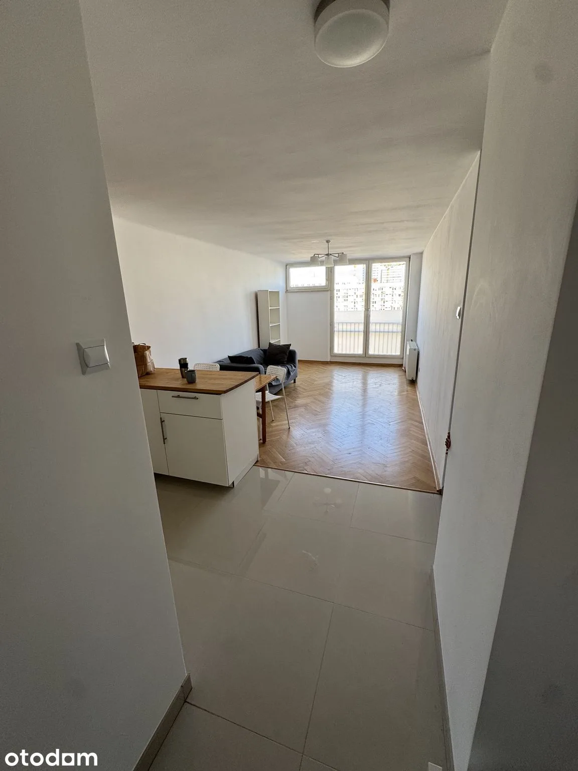 1 bedroom with pool and parking, Wola