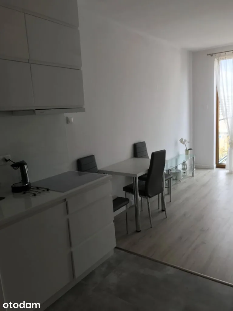 Przytulne studio z balkonem 12 m²