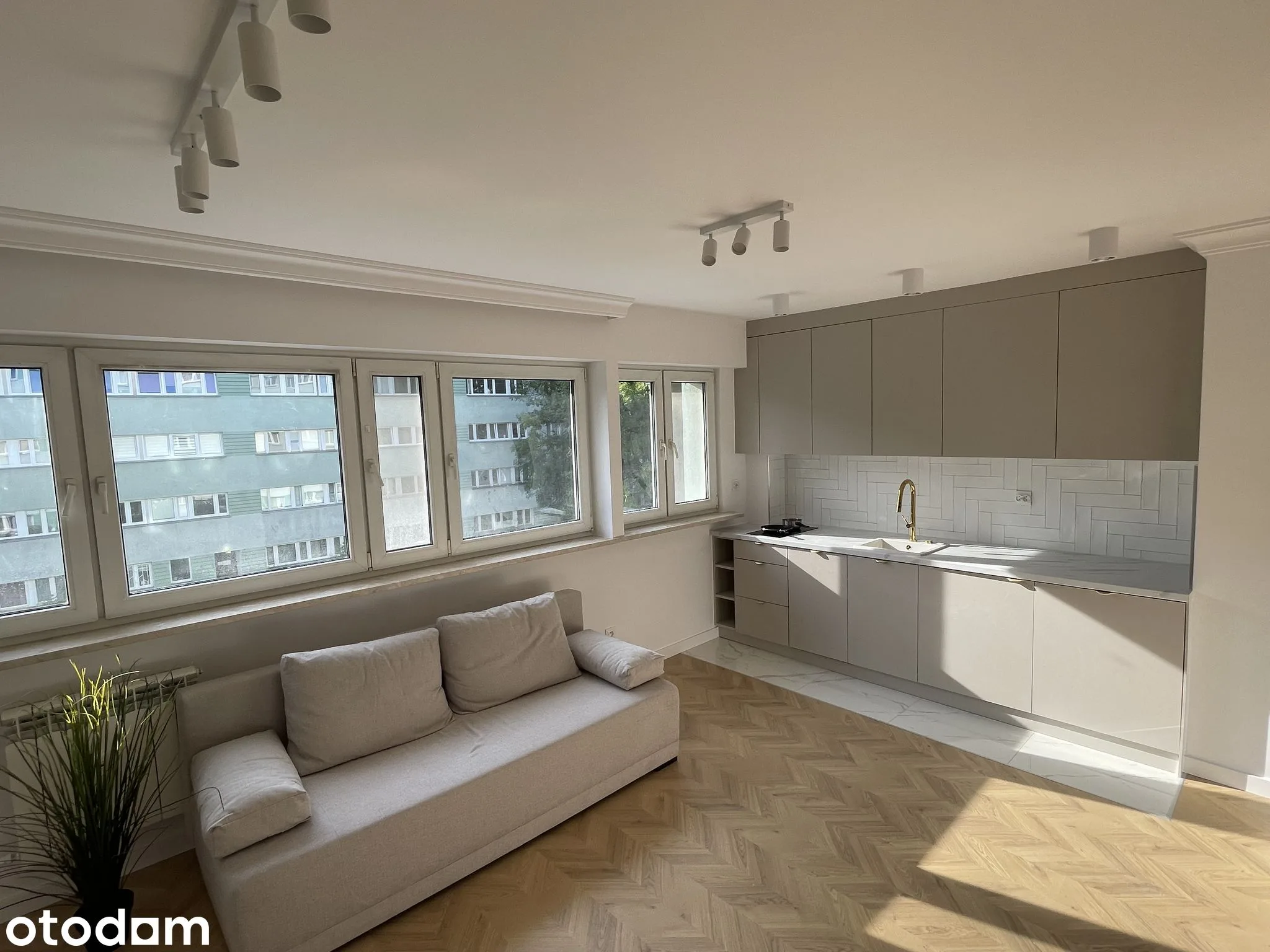 20 m², 2 piętro, kawalerka