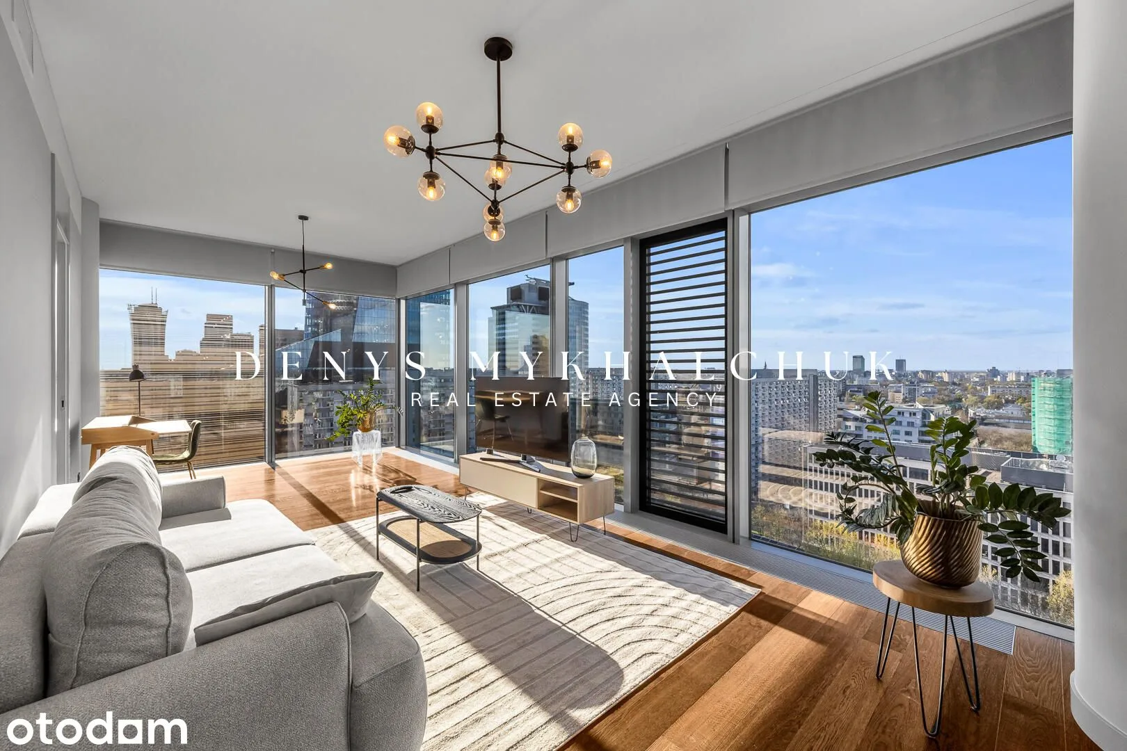 High-floor 2-room balcony