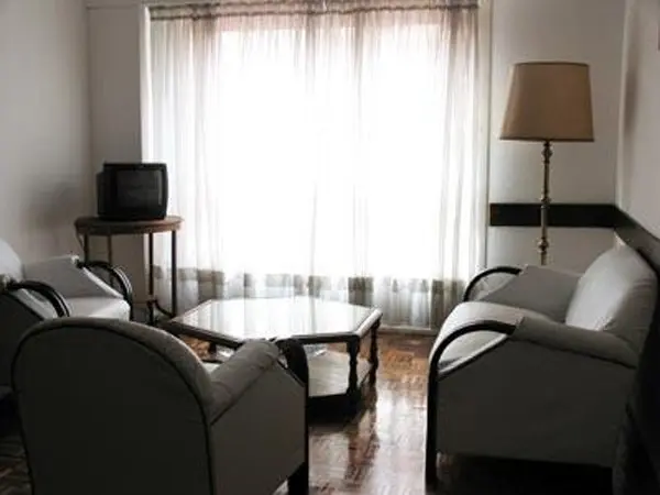 Florida & Viamonte corner, furnished