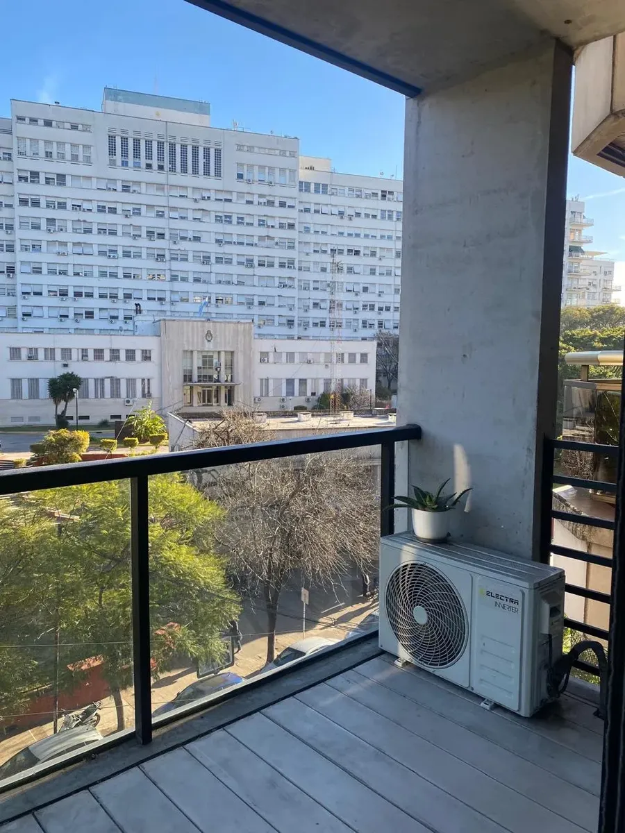 balcony
