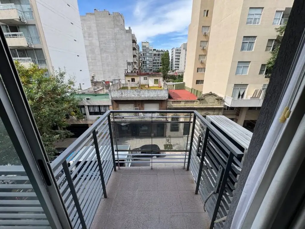 balcony