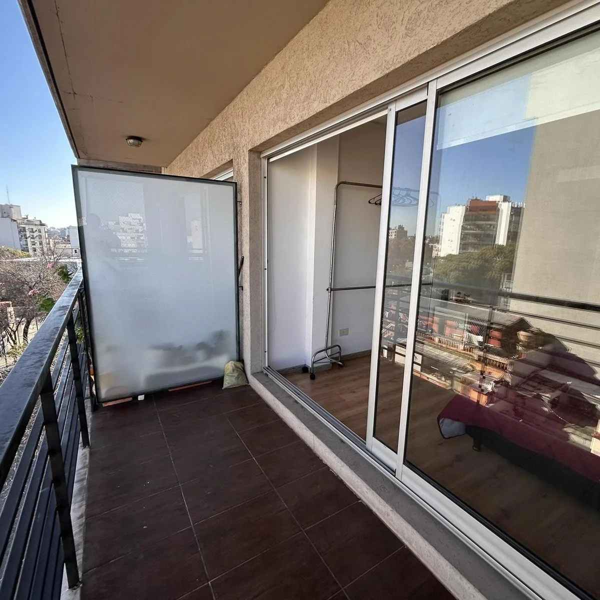 balcony