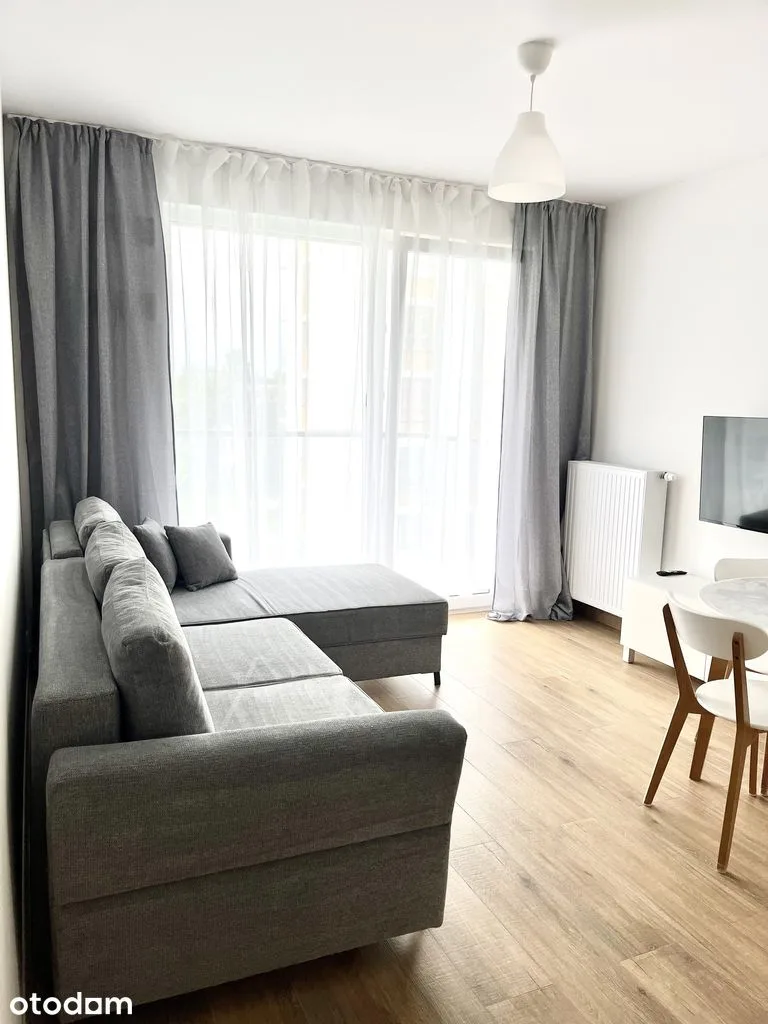 40 m², klimatyzacja, balkon