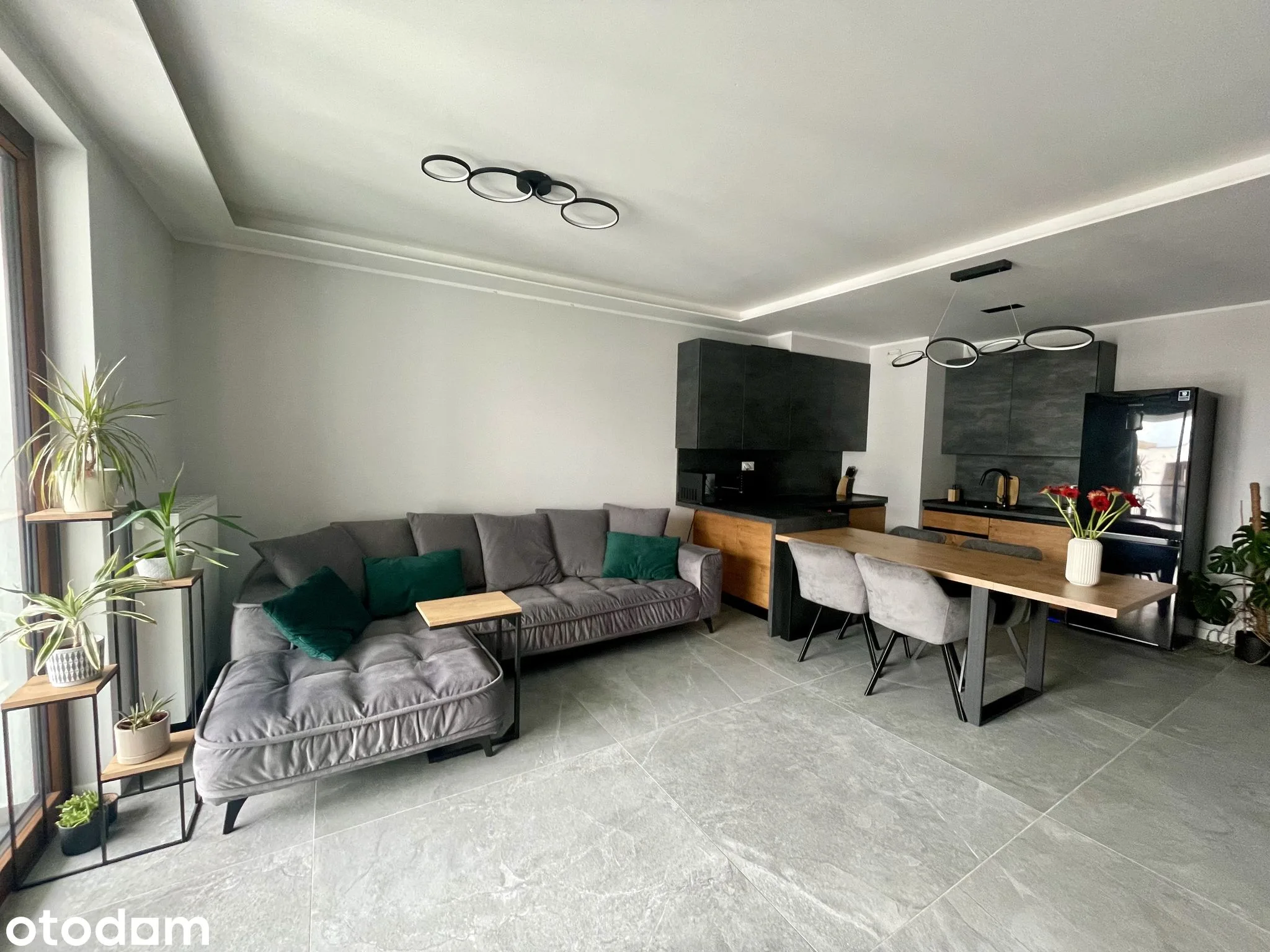 Mieszkanie 90 m² dwa balkony garaż