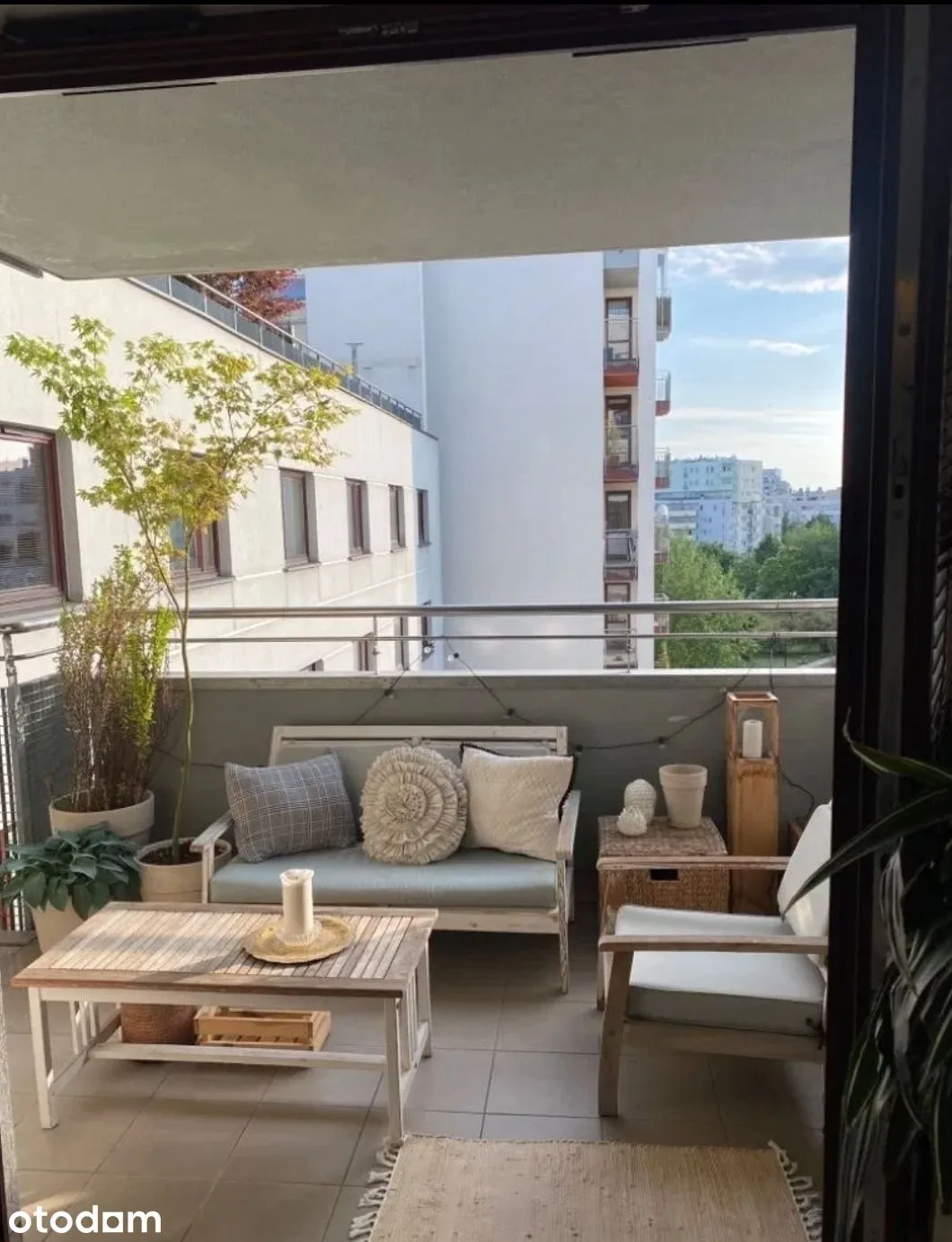 balcony