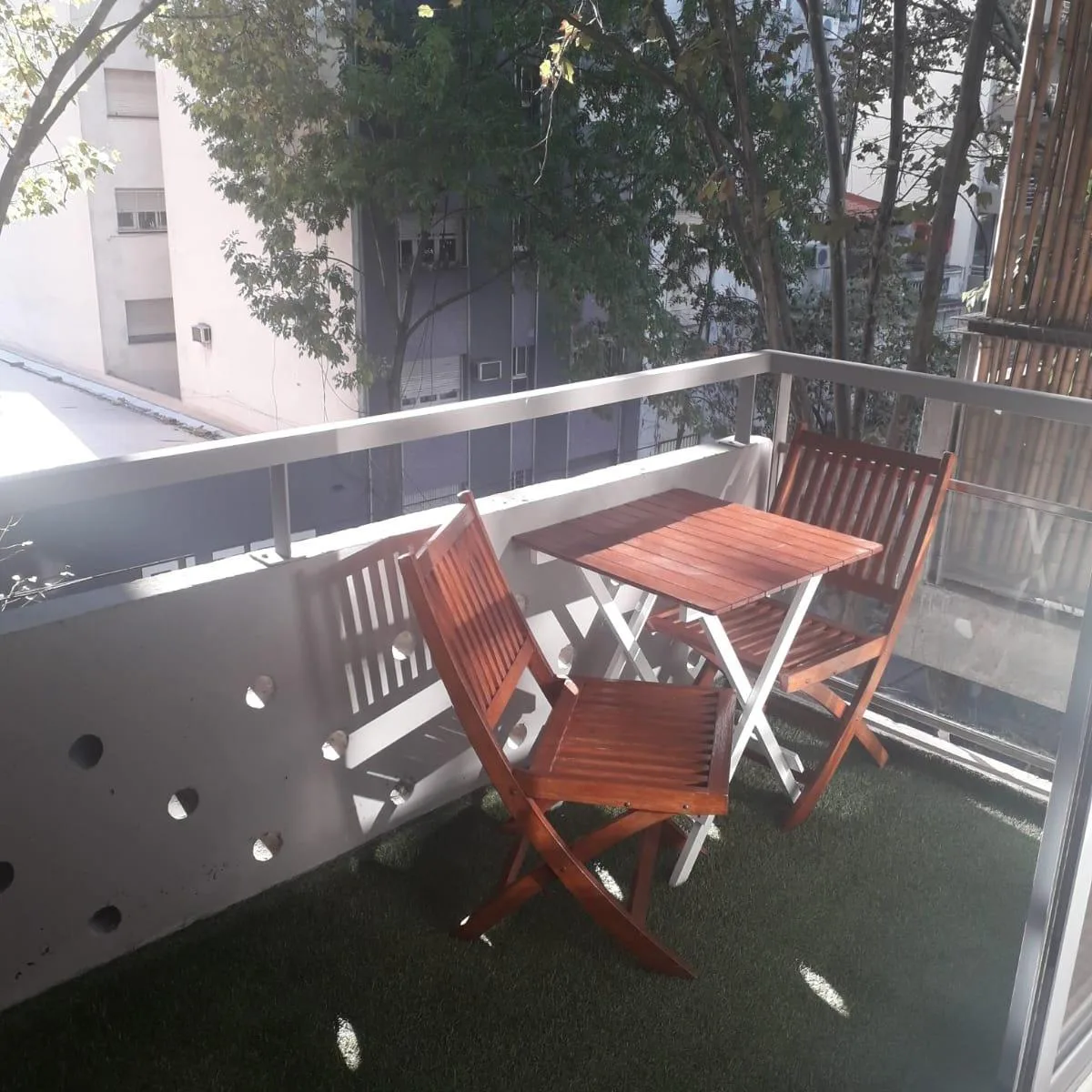 balcony