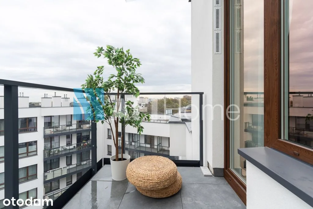 Studio with balcony, Bielany
