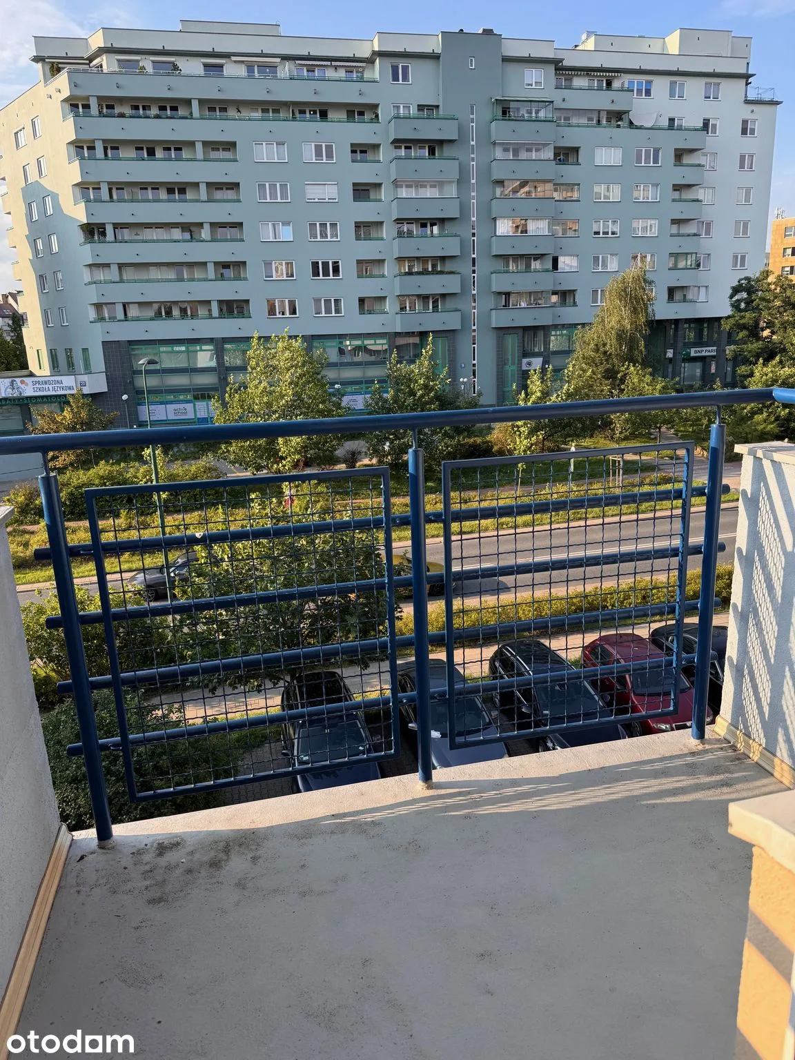 balcony