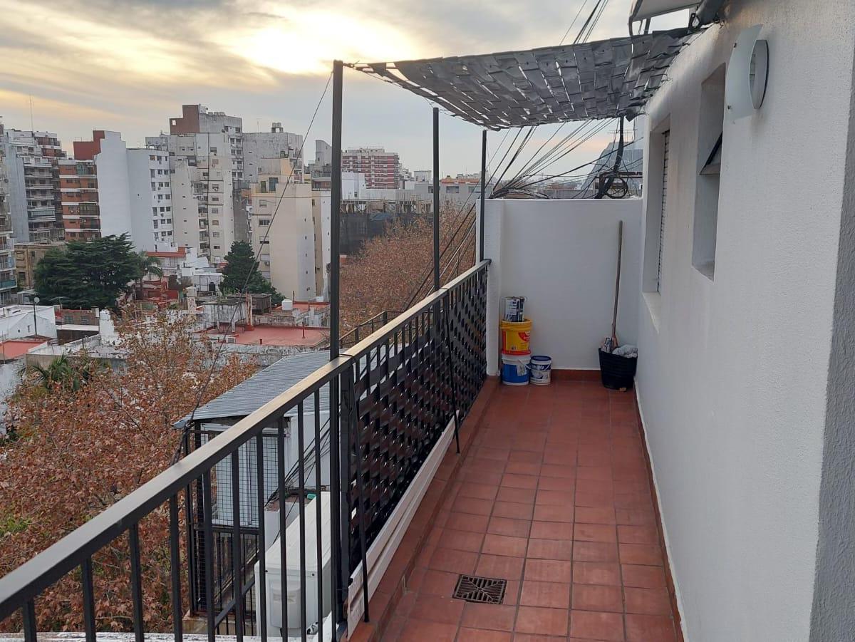 balcony