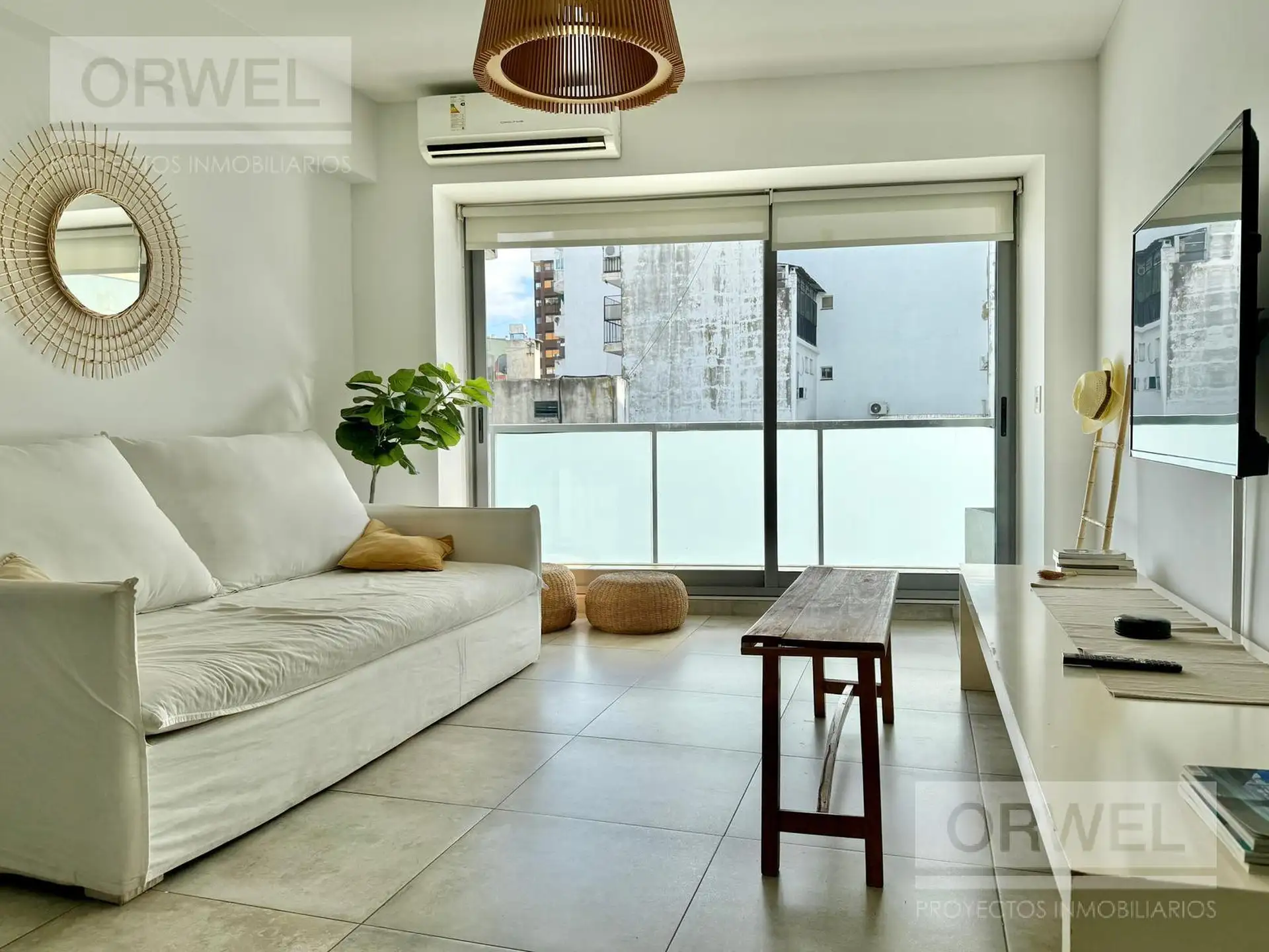 Apartamento de três ambientes no centro de Recoleta
