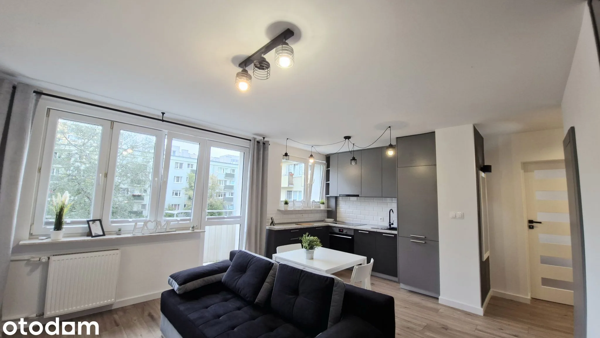 47 м², кондиціонер, балкон