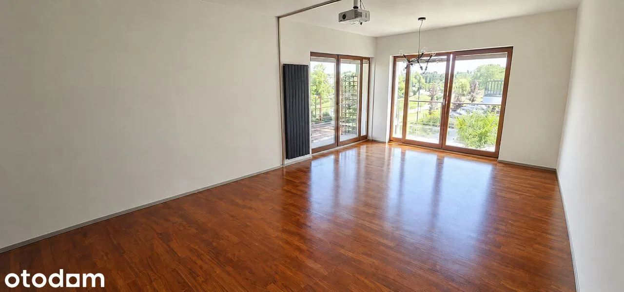 Mieszkanie biurowe 80 m² z tarasem