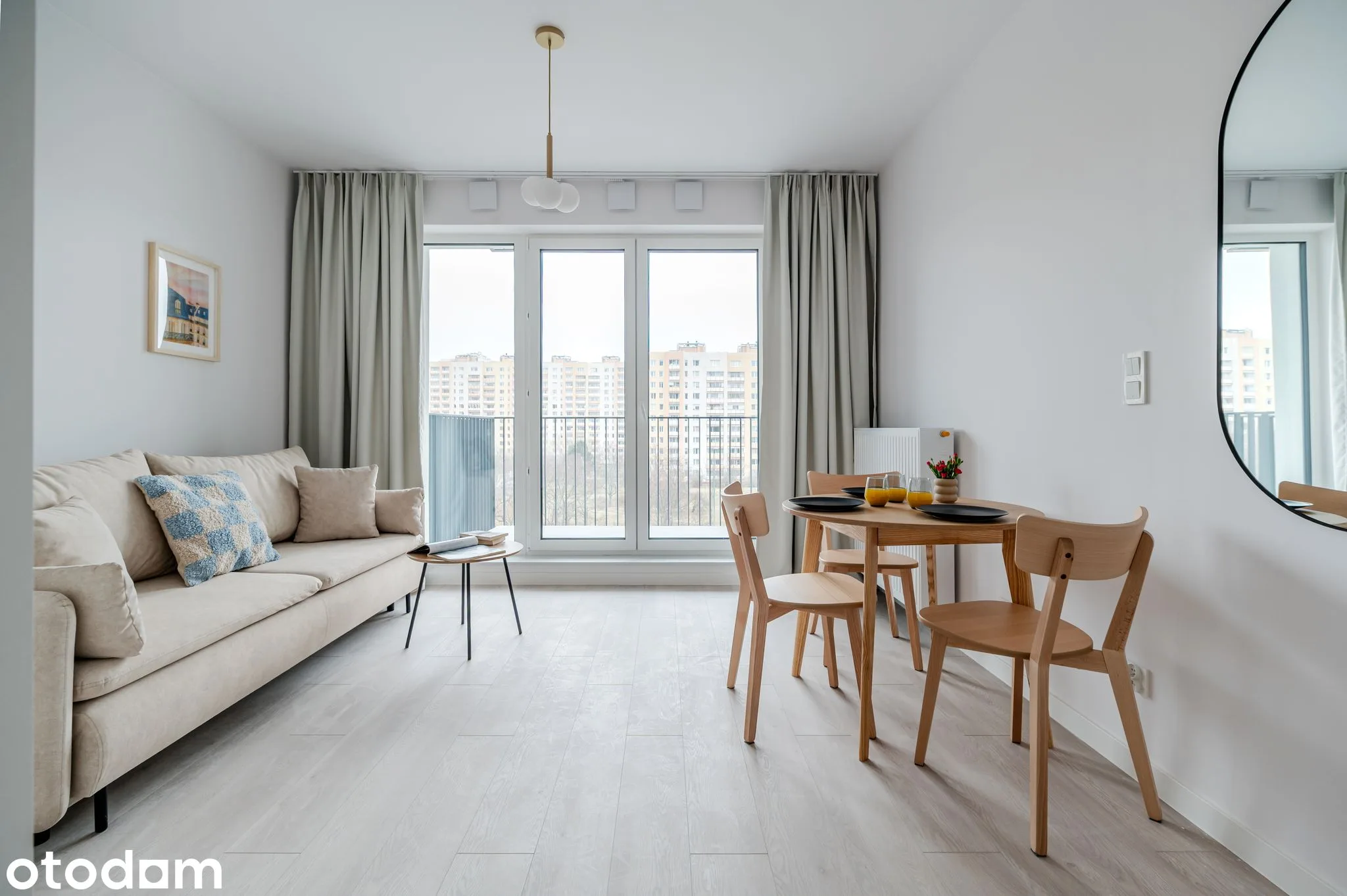 4th floor studio, balcony