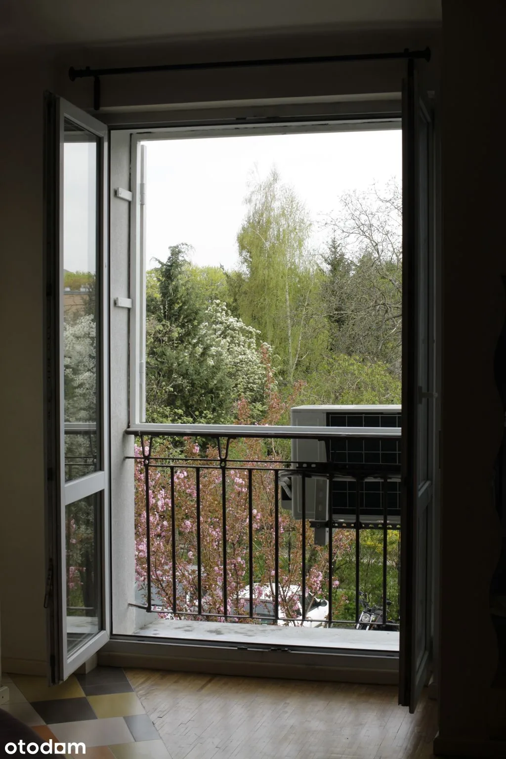 balcony