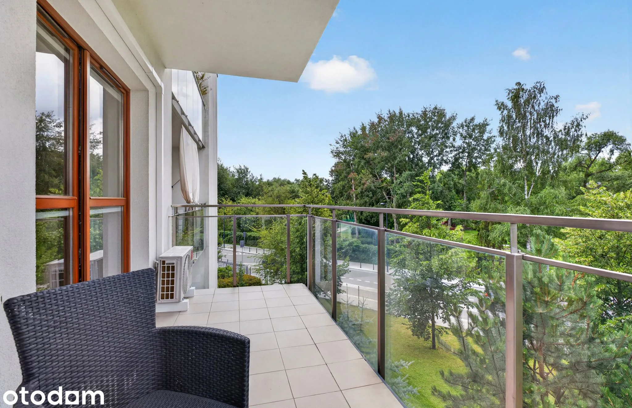 balcony
