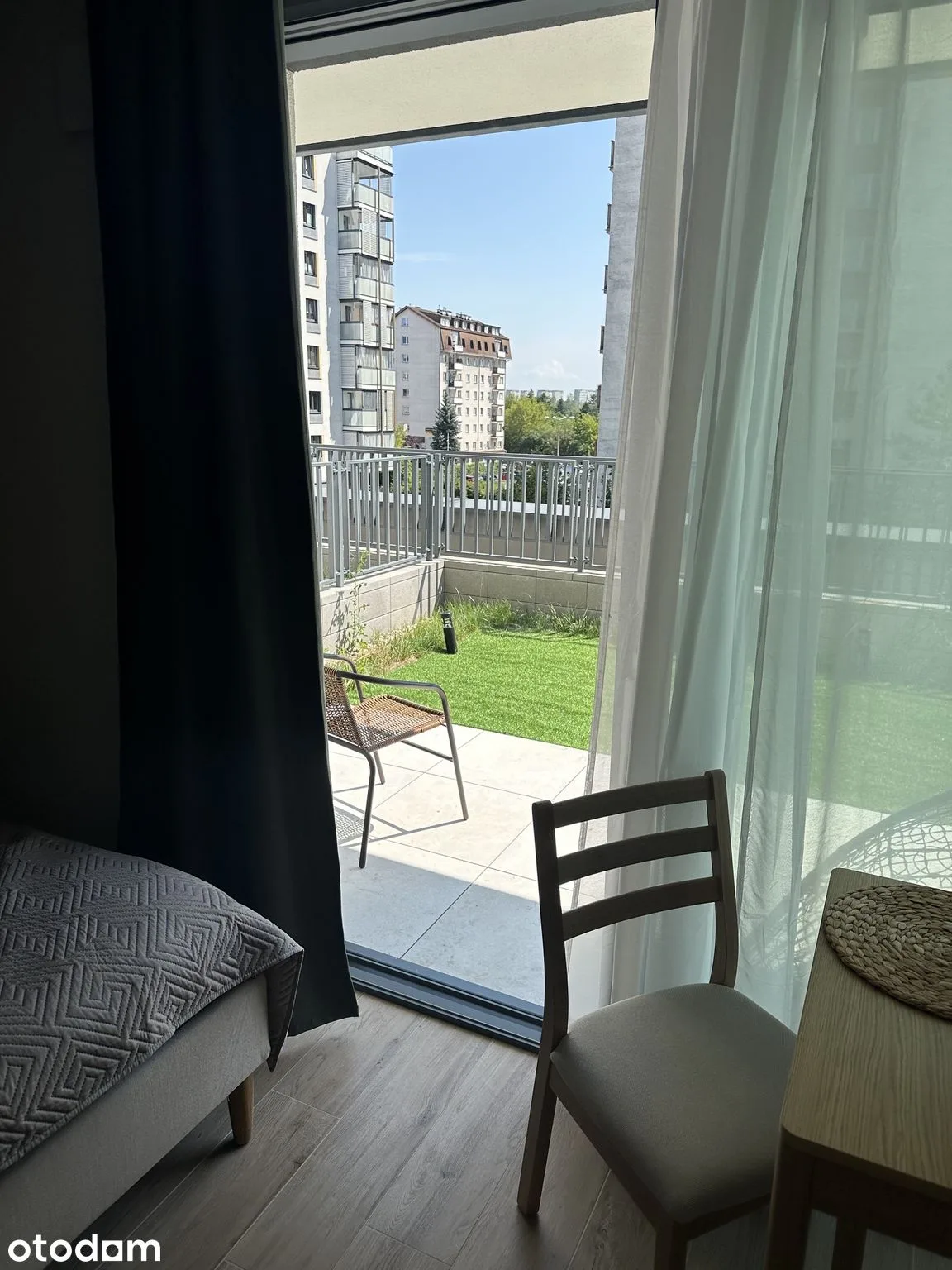 balcony