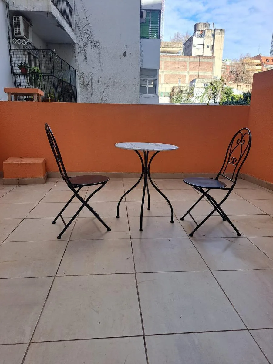 balcony