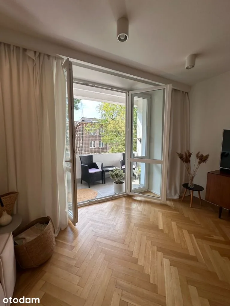 Mieszkanie 54 m², loggia