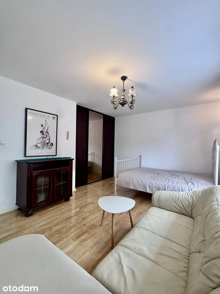 1 bedroom with garden, Śródmieście