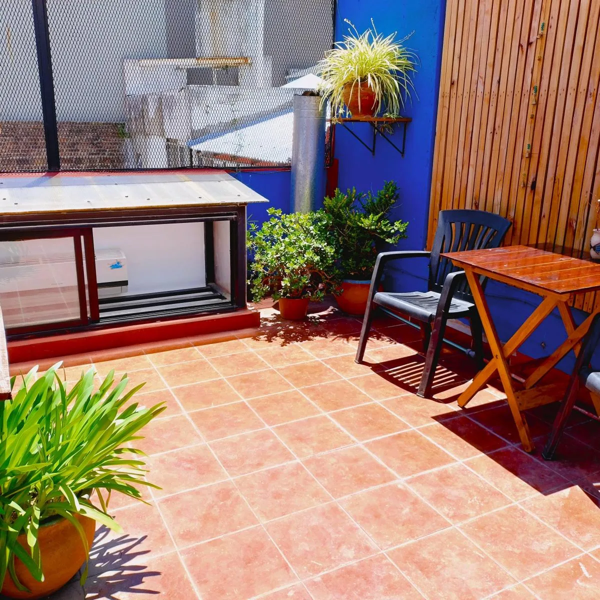 balcony