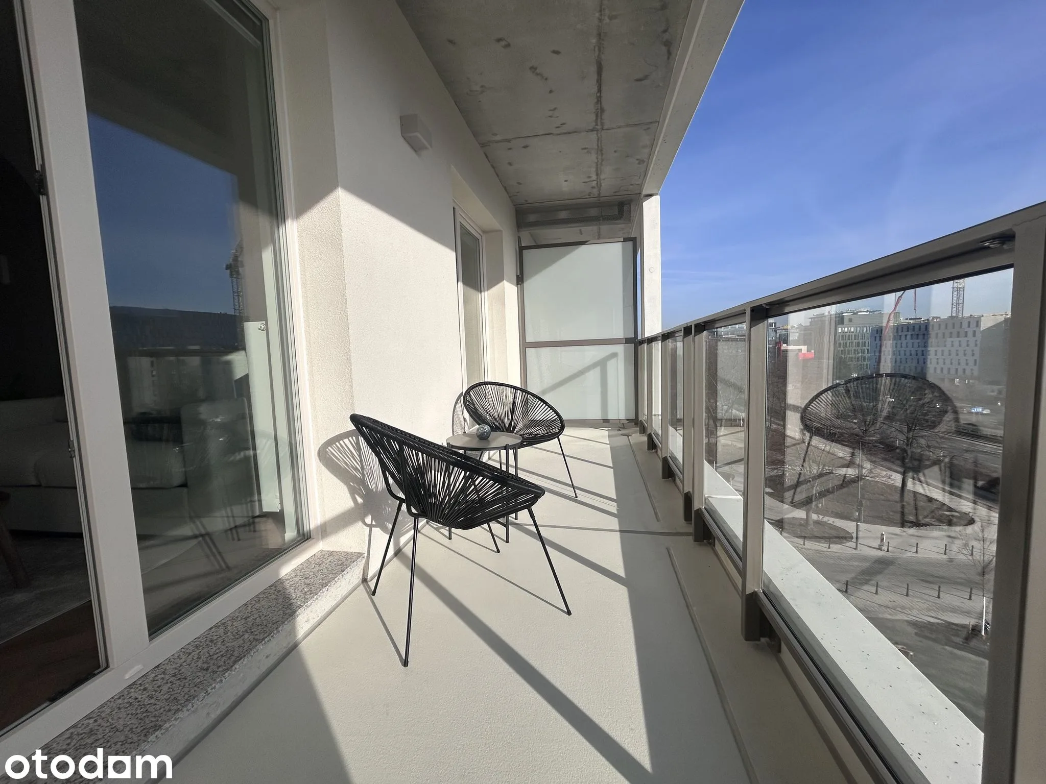 balcony